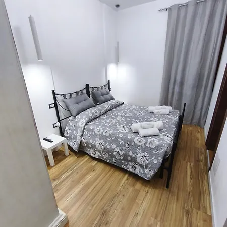 Tatil Evi Colombo House Quartu SantʼElena